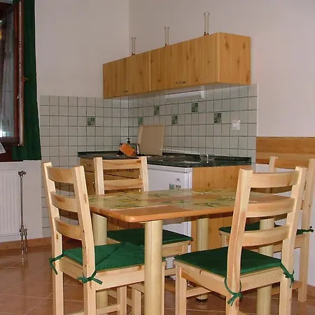 Sabaria Vadasa Panzio Gæstehus Hegyhátszentjakab